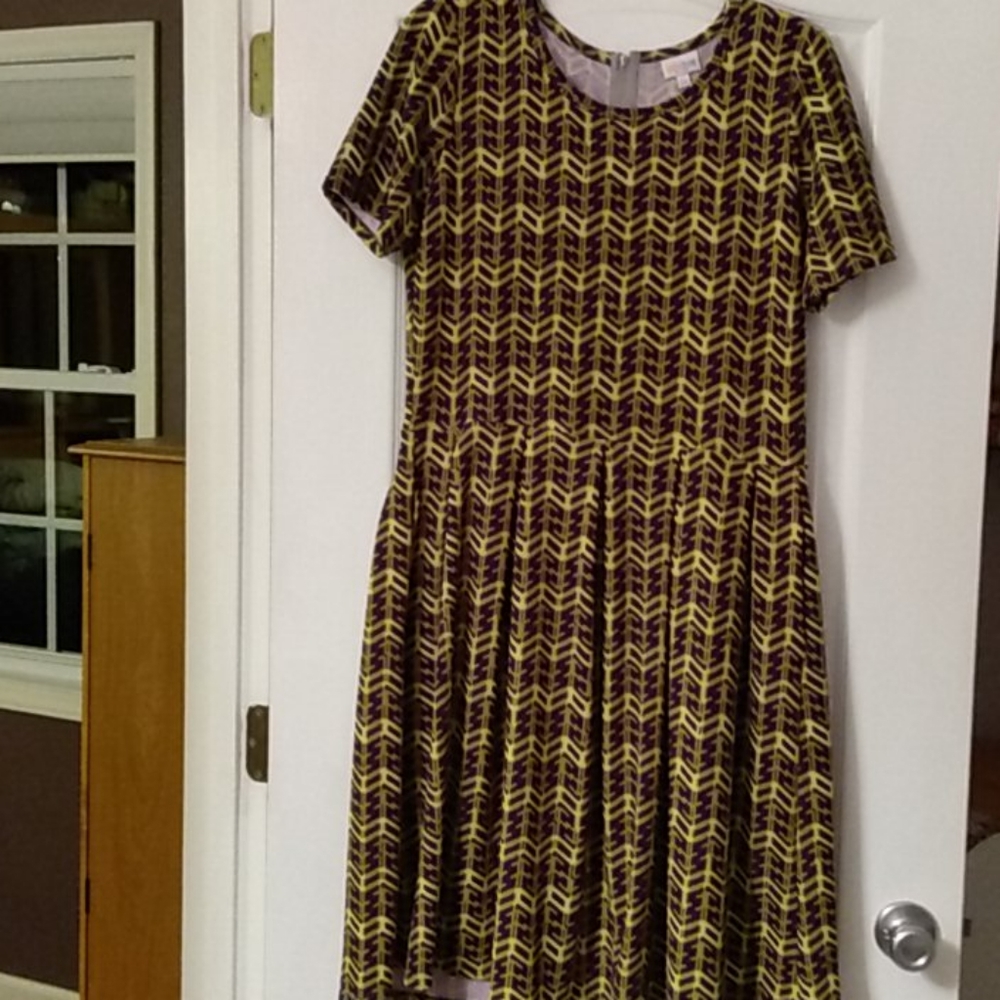 Lularoe Amelia dress